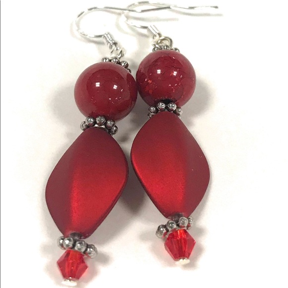 Red and Silver Dangle Sparkle Beaded Earrings - Picture 1 of 3